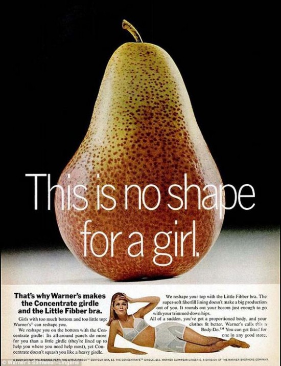 18 Beauty Ads From The Past That Would Be Considered Quite Offensive Today 016