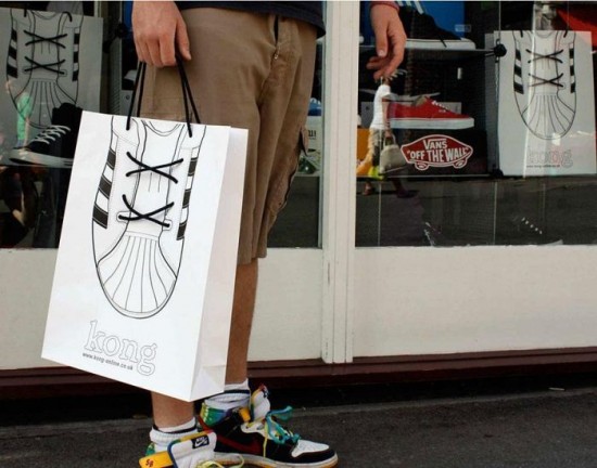 Creative Shopping Bag Designs 024