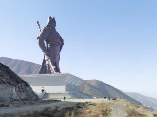 Guan Yu Statue. Yuncheng, China, 80 m