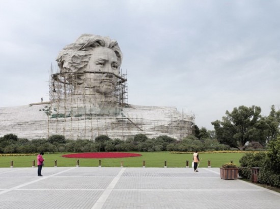 Mao Zedong. Changsha, China, 32 m