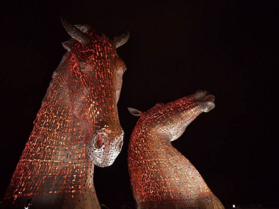 The Kelpies Scotland’s 100 ft Horse-Head Sculptures 007