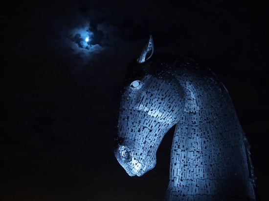 The Kelpies Scotland’s 100 ft Horse-Head Sculptures 009