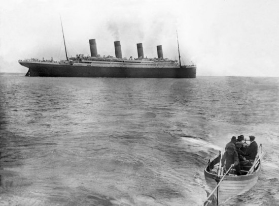 The last image taken of The Titanic, 1912