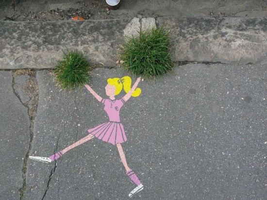 24 Graffiti That Interact With Their Surroundings 014