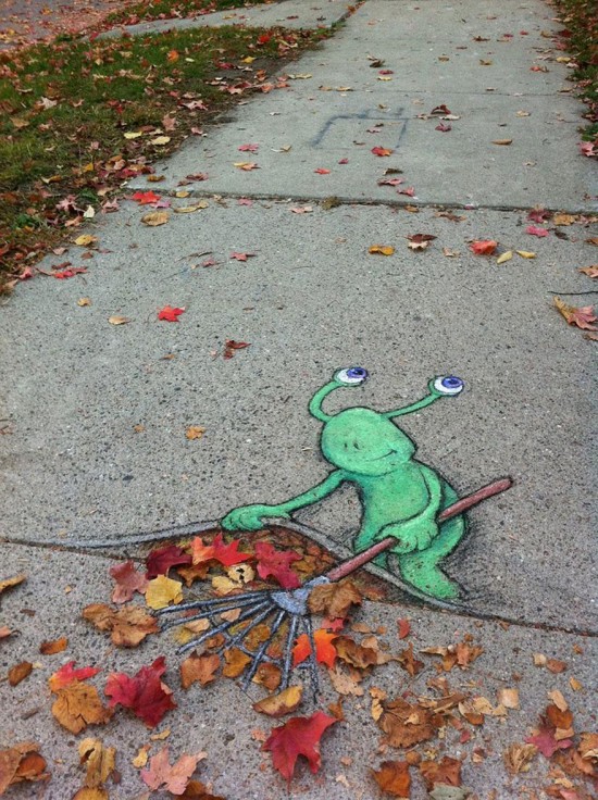 24 Graffiti That Interact With Their Surroundings 023