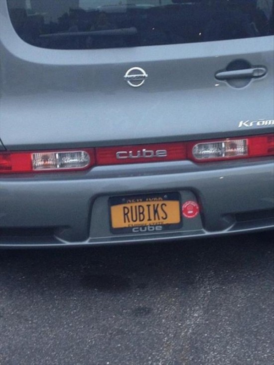 25 Funny License Plates 004