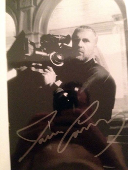 50 Autographs From 50 Iconic Celebrities 023