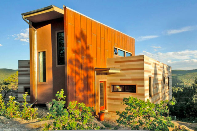 Awesome Homes Made From Shipping Containers 022