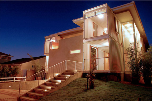Awesome Homes Made From Shipping Containers 025