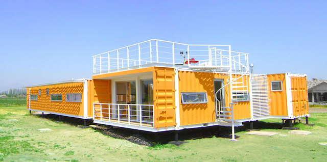 Awesome Homes Made From Shipping Containers 028
