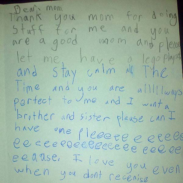 Kids Wrote Brutally Honest Cards For Their Mothers 011