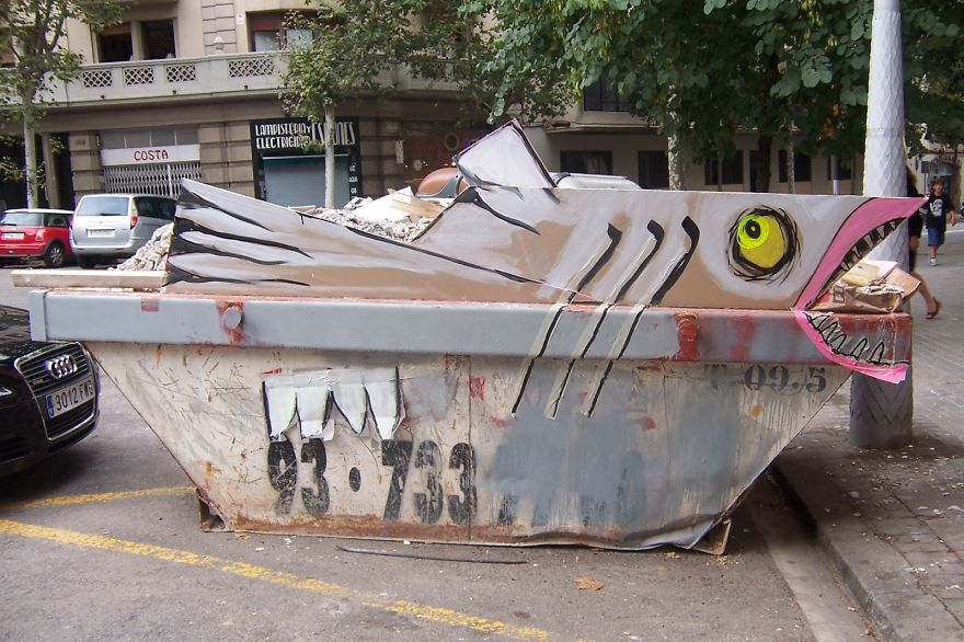 Street Artist Turns Garbage Into Wacky Monsters 006