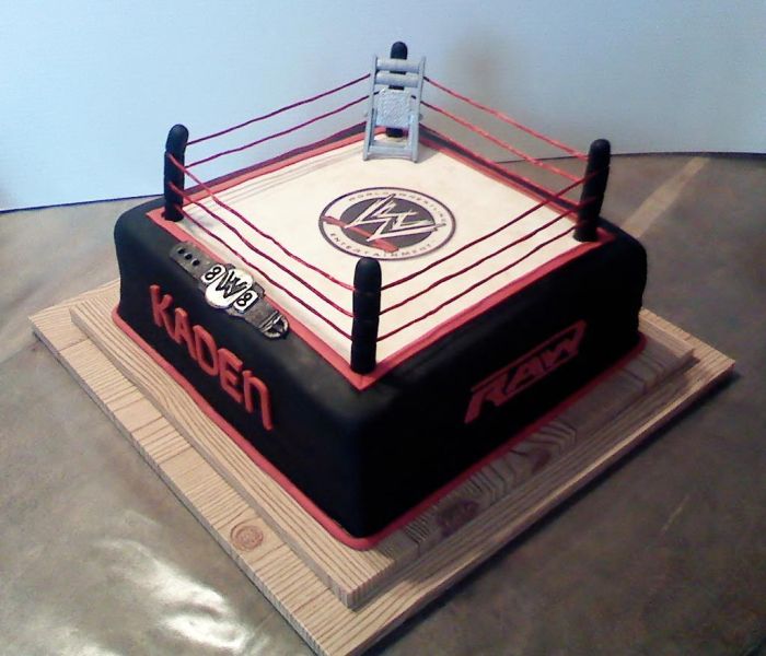 The Coolest Sports Themed Cakes 004