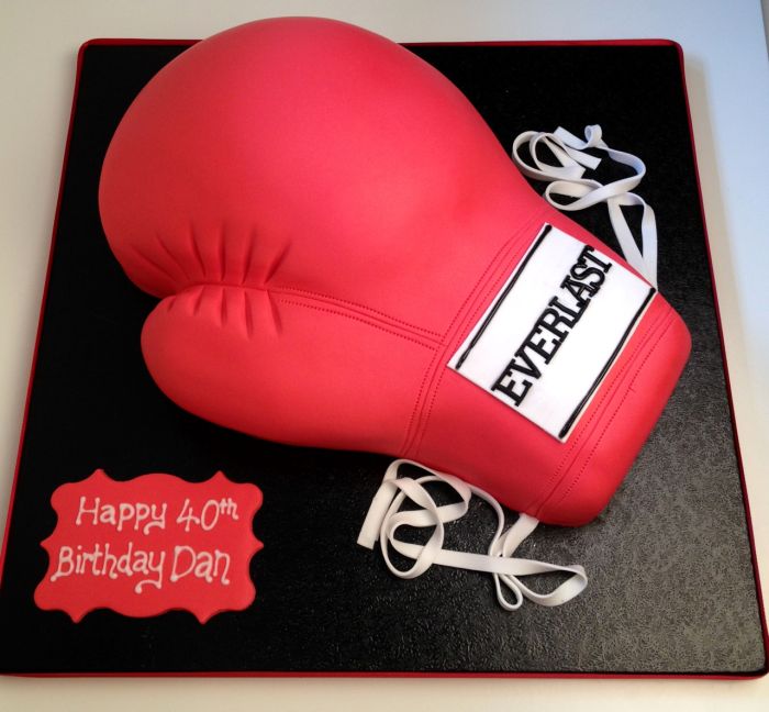 The Coolest Sports Themed Cakes 010