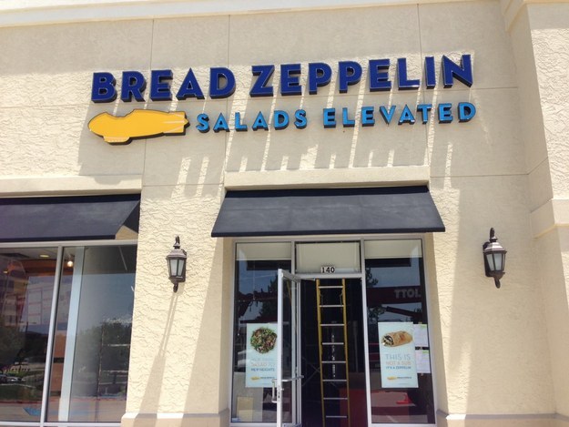 17 Restaurants That Really Know How To Have Pun 009