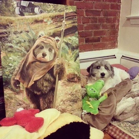 Adorable Animals Posing With Portraits of Themselves 005