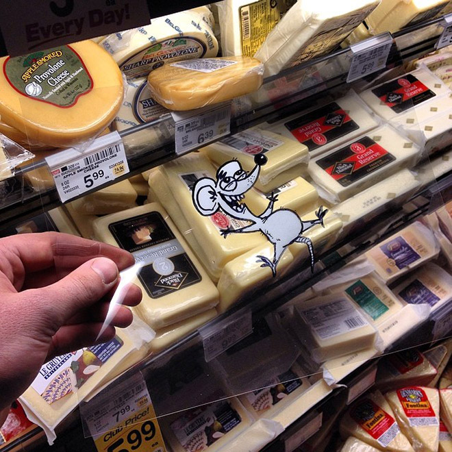 Artist Inserts Cartoons Into Real-World Situations 010