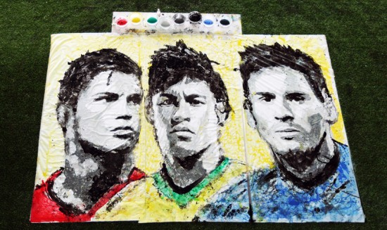 Artist red hong yi paints ronaldo, neymar + messi using a football 004