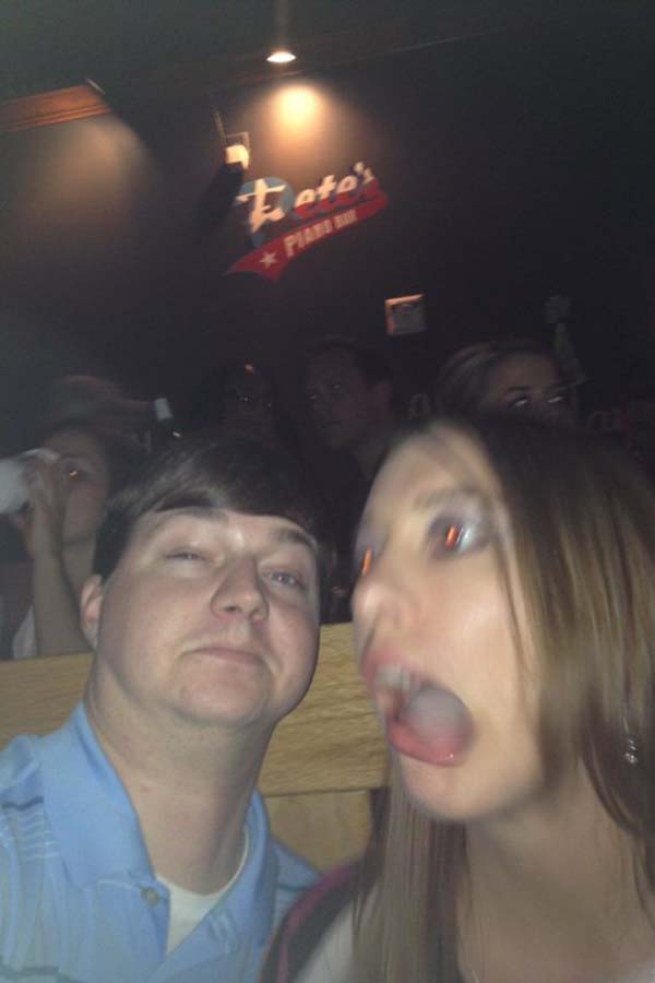 People Making Funny Derpville Faces 004