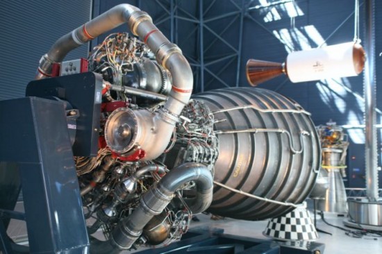 Space Shuttle Main Engine1