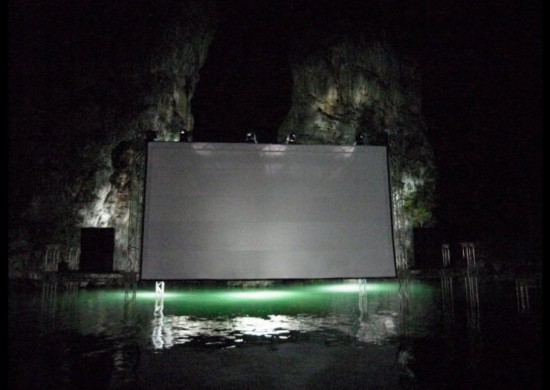 Floating-Movie-Theater-121-740x526